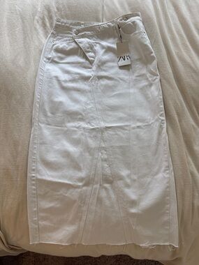 ZARA White Denim Long Skirt with Front Panel Detail